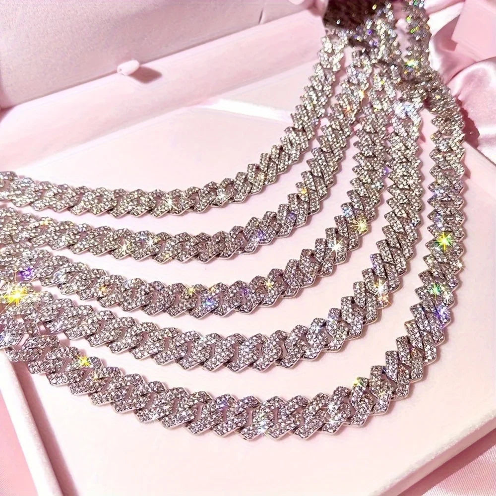 Silvery Cuban Chain Necklace